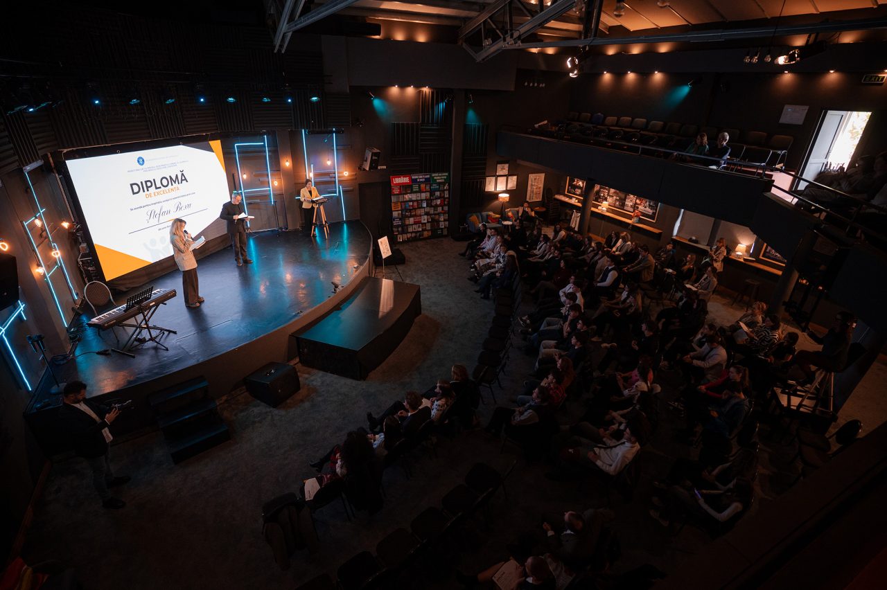 Gala identitatii nationale - Mures-246 - Copy https://romaniasesimte.ro/wp-content/uploads/2025/11/Gala-identitatii-nationale-Mures-246-Copy-1280x852.jpg