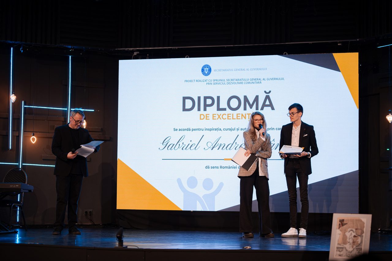 Gala identitatii nationale - Mures-371 https://romaniasesimte.ro/wp-content/uploads/2025/11/Gala-identitatii-nationale-Mures-371-1280x853.jpg